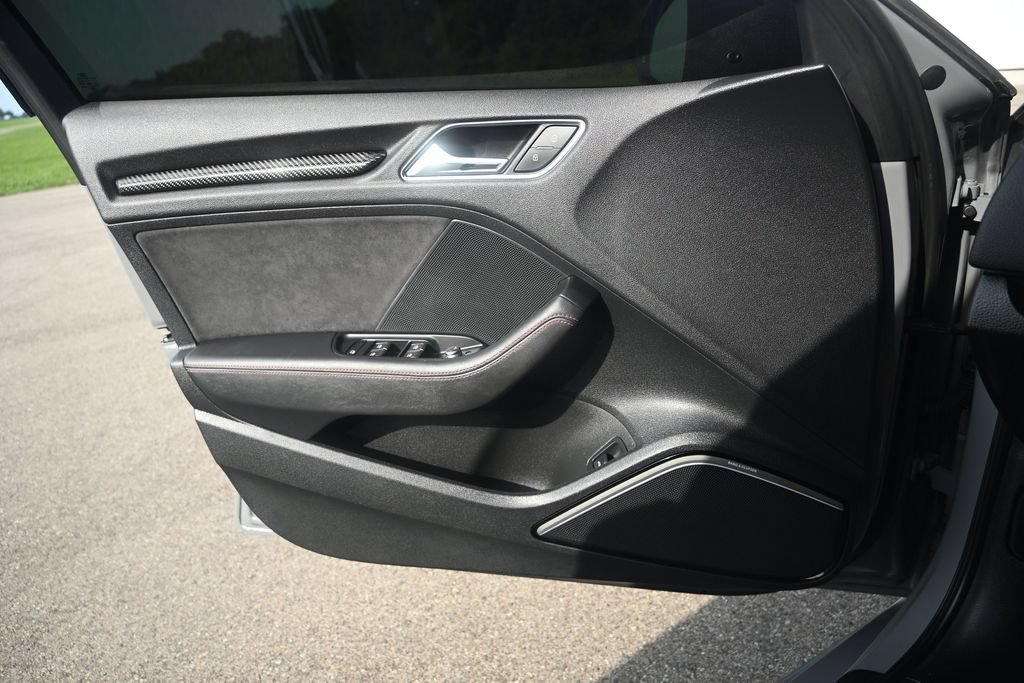 Used 2019 Audi RS 3 AWD/4WD image 11