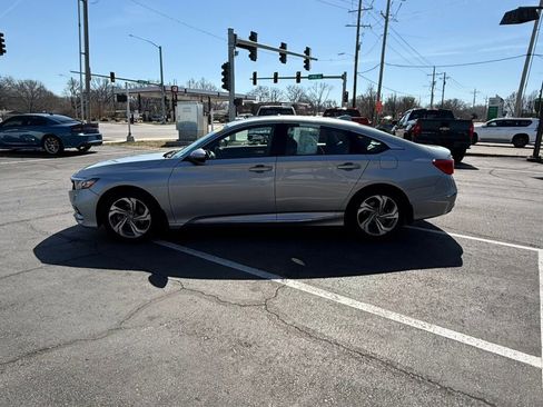 Used 2018 Honda Accord EX-L image 8