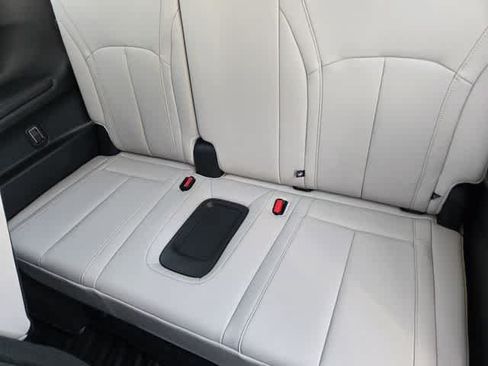 Used 2027 INFINITI QX60 Luxe w/ Cargo Package FWD image 14