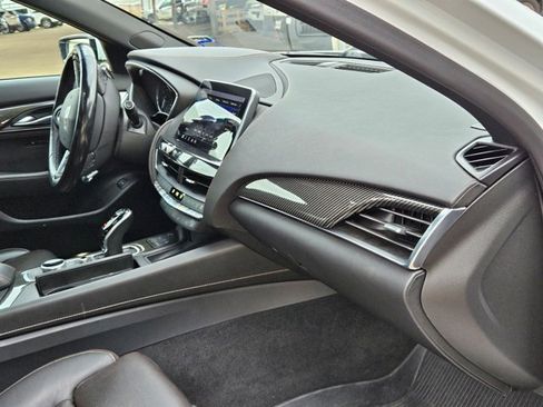Used 2021 Cadillac CT5 Sport RWD image 17