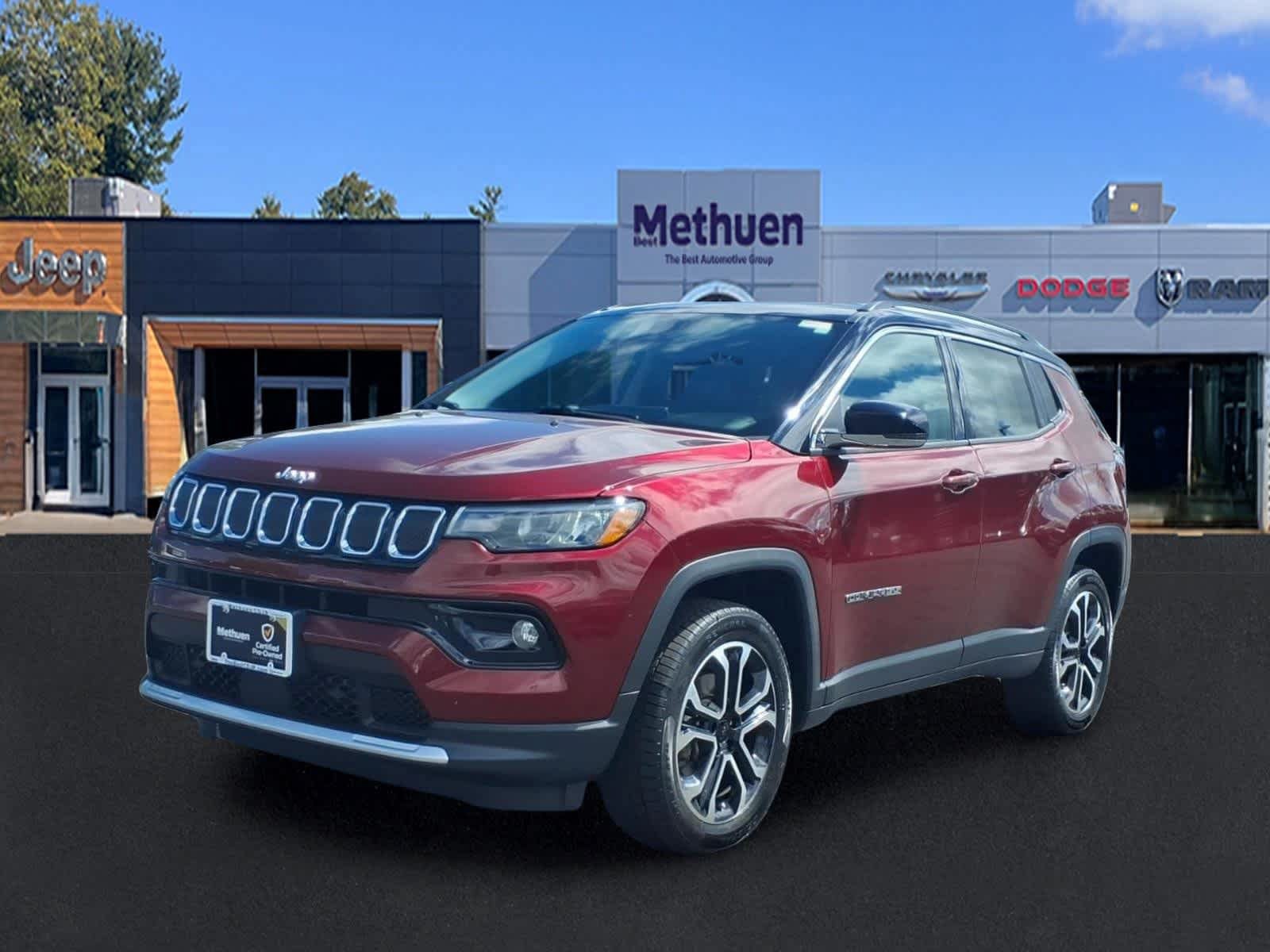 Used 2022 Jeep Compass Limited AWD/4WD image 9