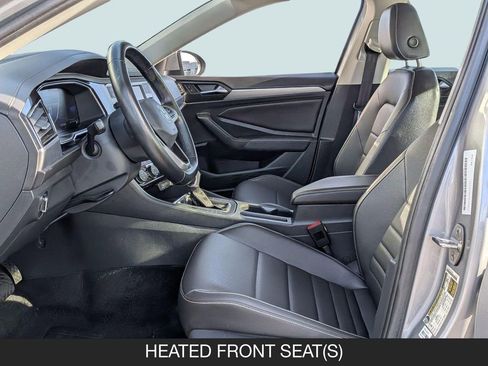 Used 2024 Volkswagen Jetta SE FWD image 14