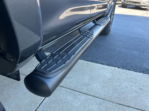 Used 2017 Toyota 4Runner TRD Off-Road image 12