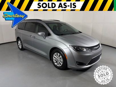 Used 2017 Chrysler Pacifica Touring-L