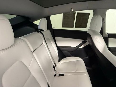 Used 2021 Tesla Model Y Performance AWD/4WD image 46