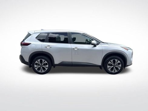 Used 2023 Nissan Rogue SV FWD image 4