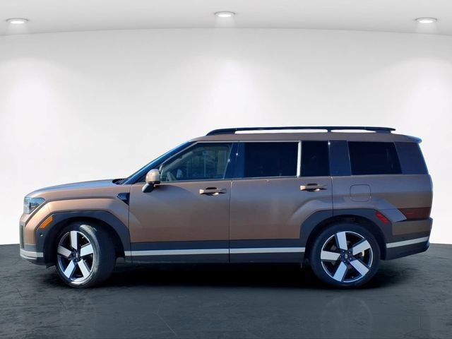 Used 2024 Hyundai Santa Fe Limited FWD image 5
