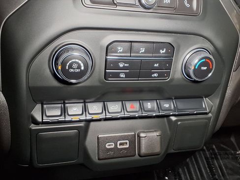 Used 2024 Chevrolet Silverado 1500 W/T w/ WT Fleet Convenience Package image 7