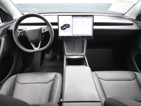 Used 2026 Tesla Model Y 2WD image 15