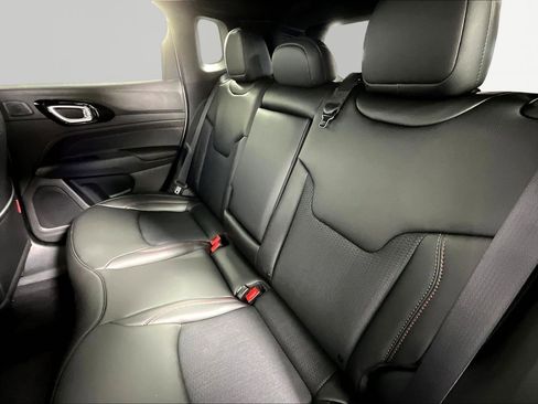 New 2026 Jeep Compass Trailhawk AWD/4WD image 17