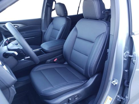 New 2026 Chevrolet Traverse LT w/ Driver Confidence Package image 26