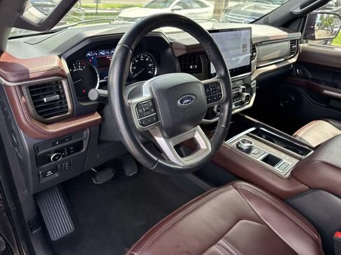 Used 2024 Ford Expedition Limited RWD image 20