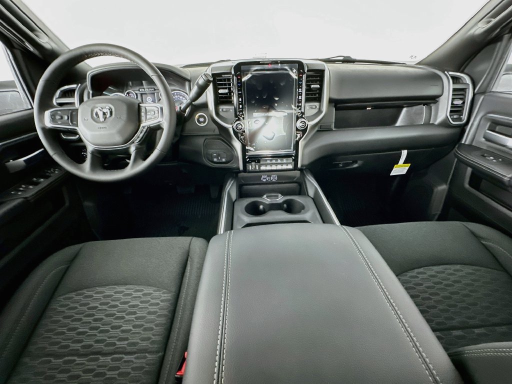 New 2026 RAM 2500 Big Horn AWD/4WD image 9