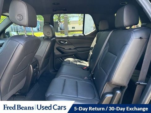 Used 2023 Chevrolet Traverse LT AWD/4WD image 16