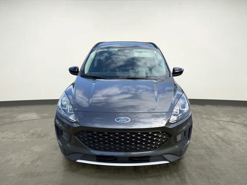 Used 2020 Ford Escape SE Sport image 6