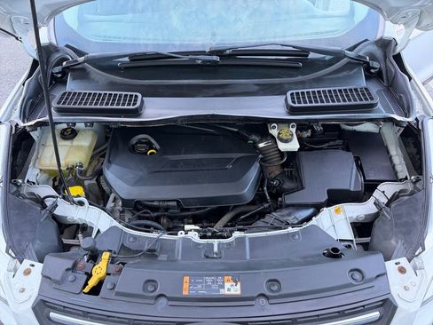 Used 2014 Ford Escape SE image 33