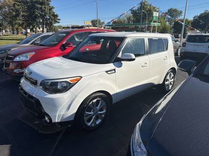 Used 2016 Kia Soul + w/ Audio Package