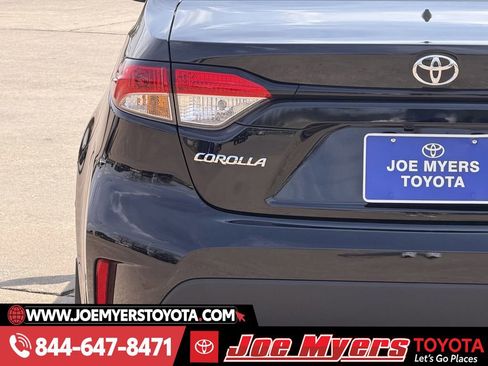 Certified 2026 Toyota Corolla LE image 10