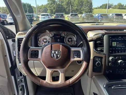 Used 2018 RAM 3500 Laramie Longhorn AWD/4WD image 10