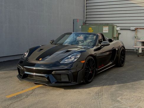 Certified 2025 Porsche 718 Boxster Spyder RS RWD image 35