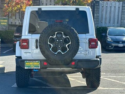 Used 2022 Jeep Wrangler Unlimited Rubicon 4xe image 5