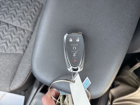 Used 2024 Chevrolet Equinox LT w/ LPO, Floor Liner Package AWD/4WD image 25