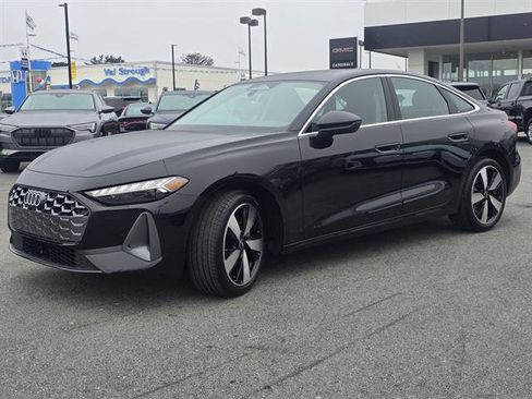 Used 2025 Audi A5 2.0T Premium Plus w/ Premium Plus image 3