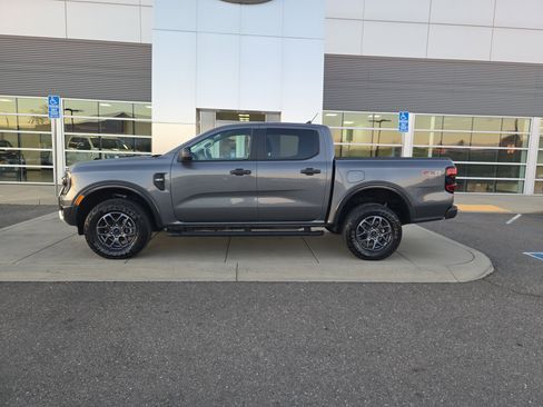 Used 2024 Ford Ranger XLT w/ FX4 Off-Road Package image 2