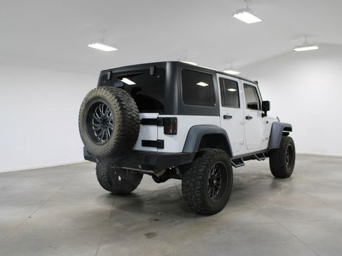 Used 2016 Jeep Wrangler Unlimited Sport w/ Quick Order Package 24S image 9