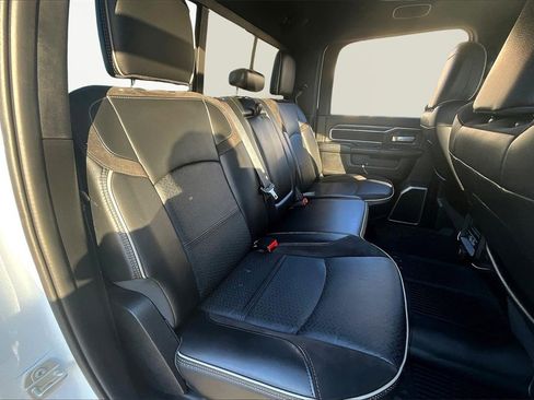 Used 2024 RAM 3500 Laramie w/ Night Edition image 27