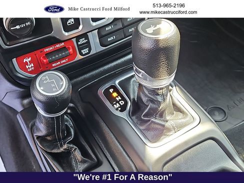 Used 2024 Jeep Wrangler Rubicon AWD/4WD image 21