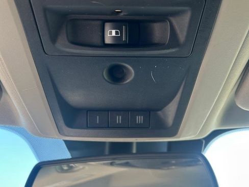 Used 2016 RAM 1500 Laramie image 17