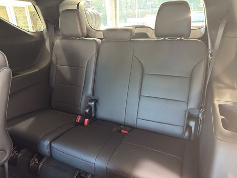 New 2026 Chevrolet Traverse Z71 w/ Enhanced Driving Package image 23