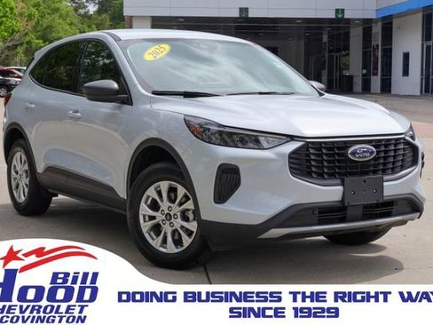 Used 2025 Ford Escape Active AWD/4WD image 1