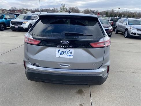 Used 2023 Ford Edge SE AWD/4WD image 8