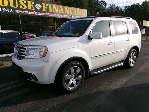 Used 2014 Honda Pilot Touring image 3
