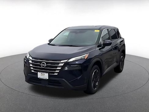 Used 2025 Nissan Rogue SV AWD/4WD image 5
