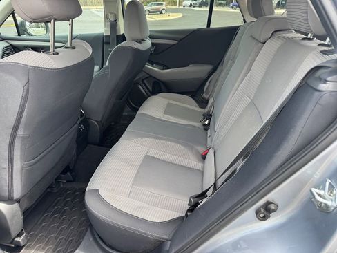 Used 2023 Subaru Outback Premium AWD/4WD image 10