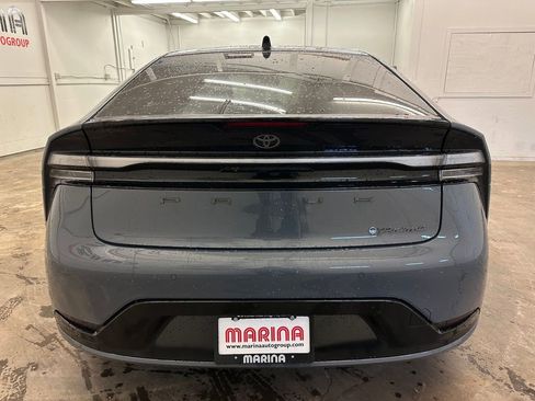 Used 2024 Toyota Prius Prime FWD image 14