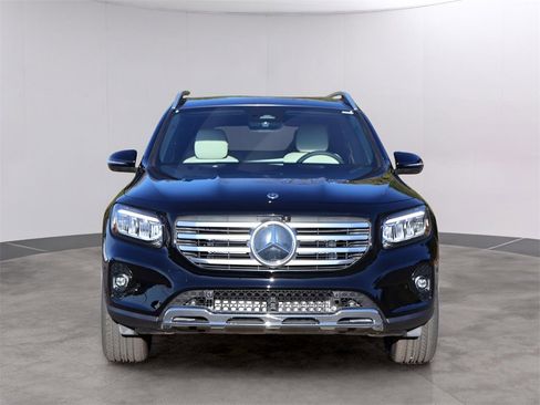 New 2026 Mercedes-Benz GLB 250 4MATIC image 2