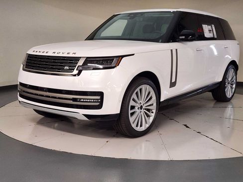 New 2026 Land Rover Range Rover Long Wheelbase SE AWD/4WD image 1