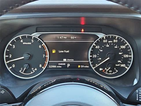 Used 2022 Nissan Rogue SV w/ SV Premium Package image 32