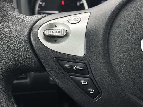 Used 2017 Nissan Sentra SR image 26