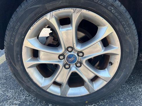 Used 2013 Ford Escape SEL AWD/4WD image 16