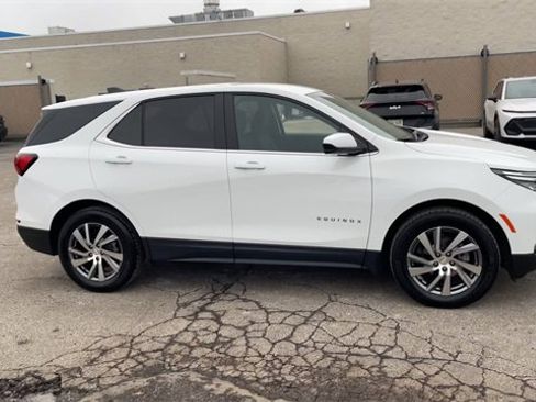 Certified 2024 Chevrolet Equinox LT image 9