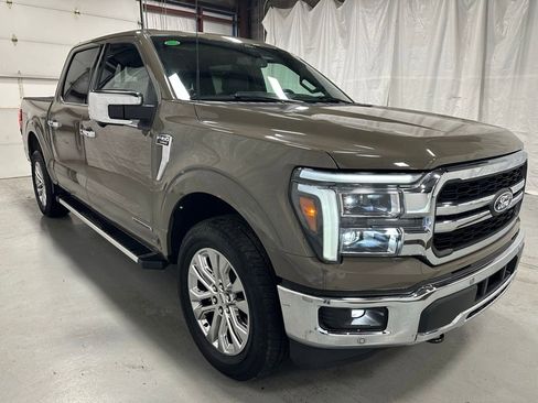 Used 2025 Ford F150 Lariat w/ Equipment Group 501A Mid image 1