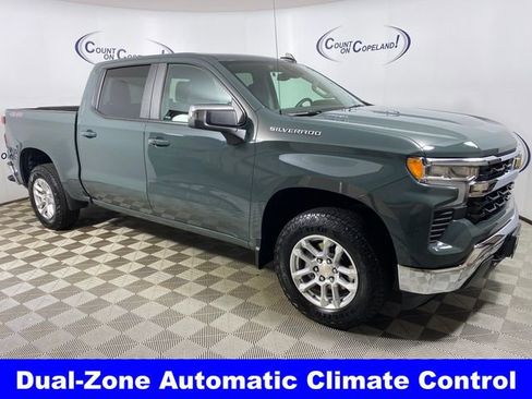 Certified 2025 Chevrolet Silverado 1500 LT AWD/4WD image 10