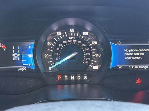 Used 2022 Ford Edge Titanium AWD/4WD image 18