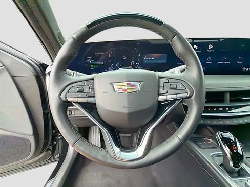 Used 2025 Cadillac CT5 Premium Luxury image 38