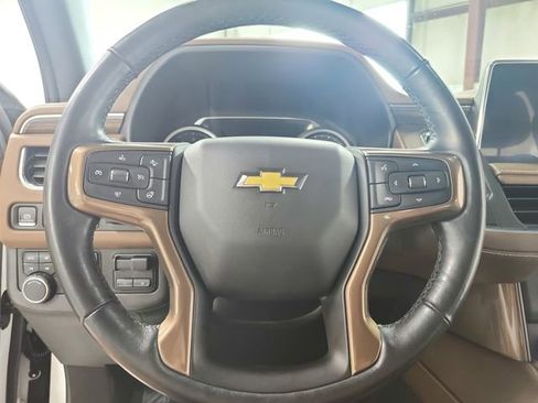 Used 2021 Chevrolet Tahoe High Country w/ Premium Package AWD/4WD image 25